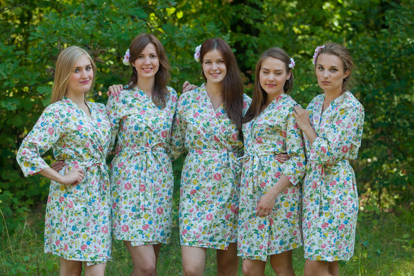 White Happy Flowers Pattern Bridesmaids Robes