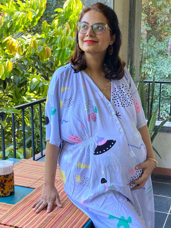 I spot a UFO Maternity