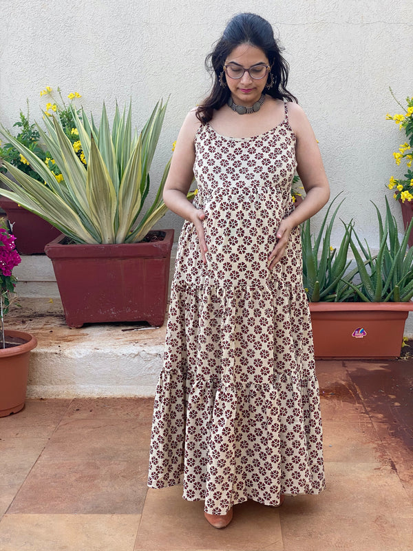 Ivory Red Floral Motif Hand-Block Tiered Maternity Spaghetti Dress