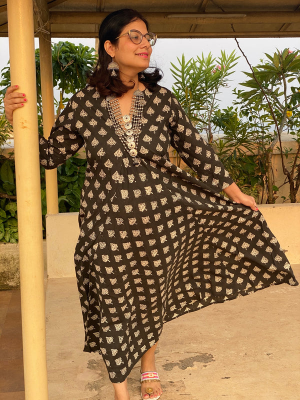 Black Leafy Motif Hand-Blocked Free Flow Dress | Available in both Knee and Ankle Length