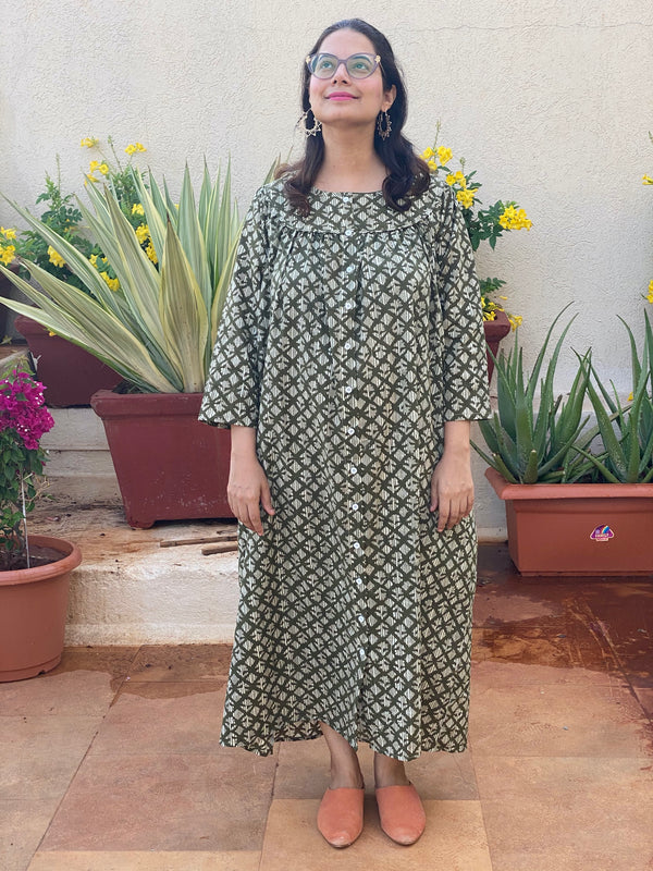 Green Diamond Motif Hand Block Organic Cotton Night gown