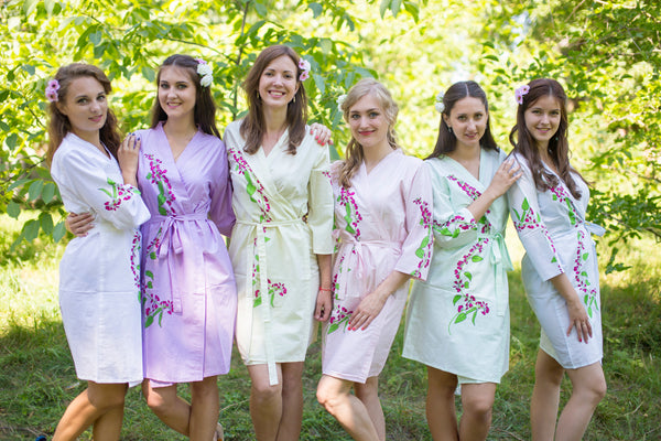 Mismatched Climbing Vines Patterned Bridesmaids Robes in Soft Tones
