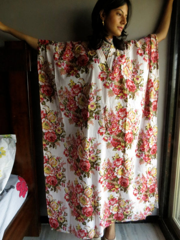 White Floral Rosy Red Posy V-Neck, Ankle Length, Cinched Waist Caftan