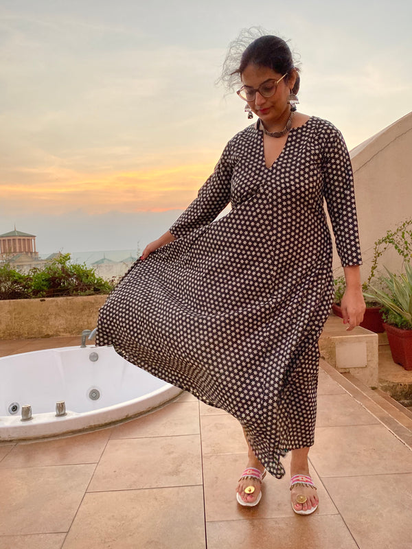 Black Teeny Tiny Floral Motif Hand-Blocked Free Flow Dress | Available in both Knee and Ankle Length