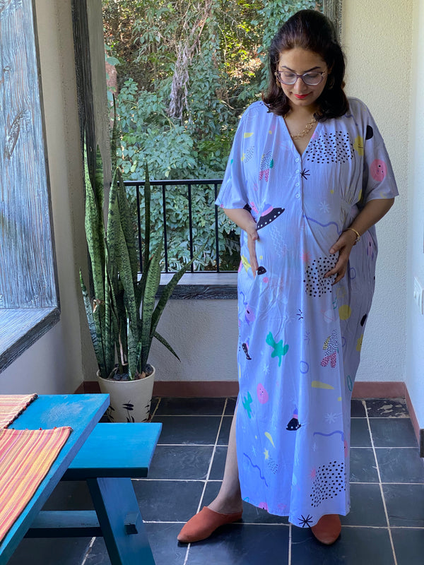 I spot a UFO Maternity