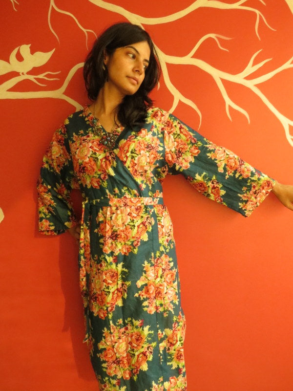 Back Buttoned Maternity Hospital Gown