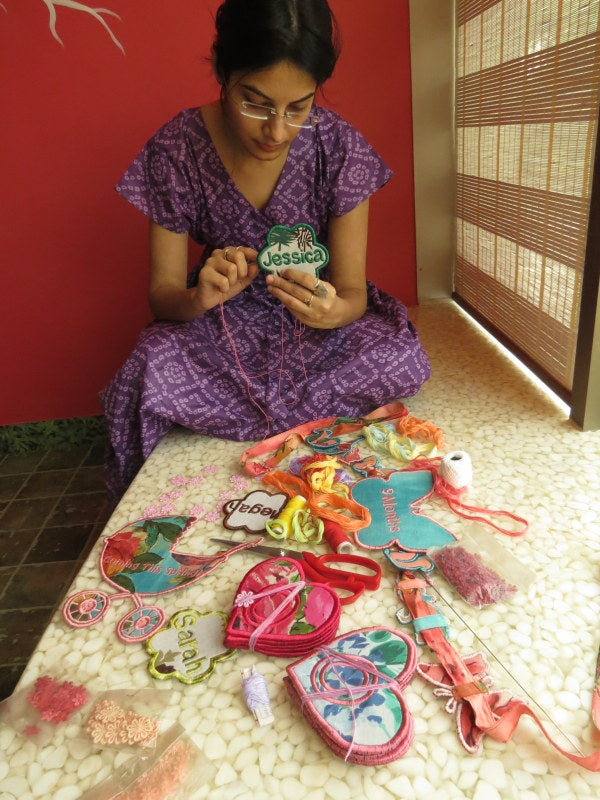 Baby Name Floral Emblems - Personalized Hangers