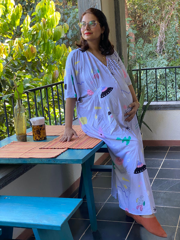 I spot a UFO Maternity