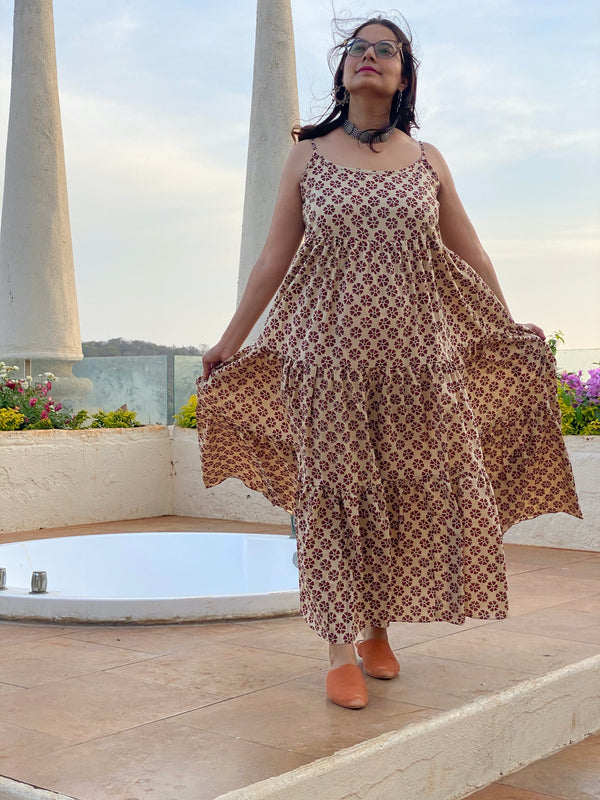 Spaghetti Ivory Red Floral Motif Hand-Block Printed Tiered Dress