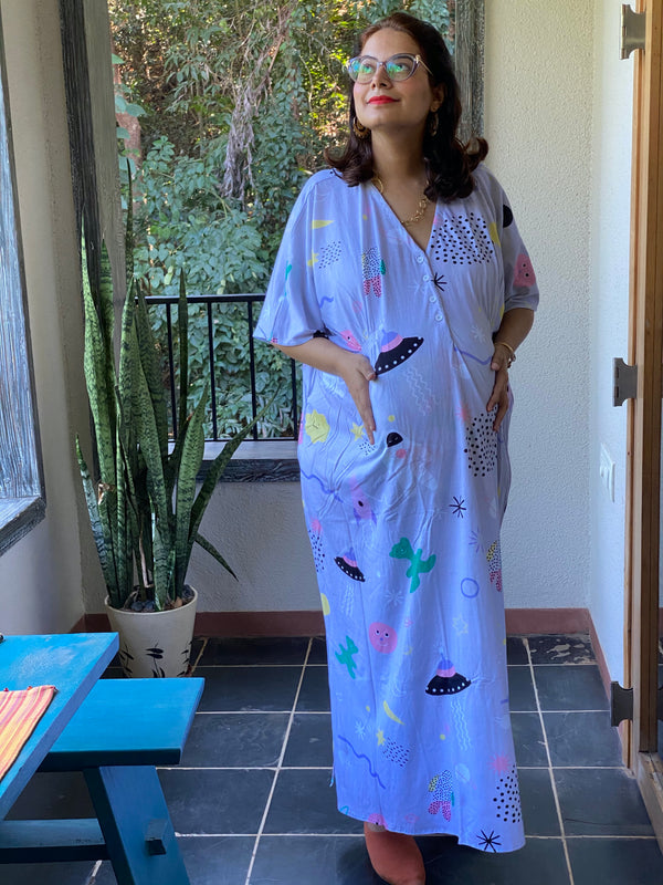 I spot a UFO Maternity