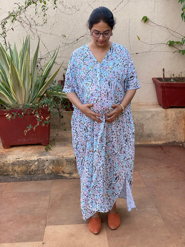 Teeny Tiny Flowers Maternity