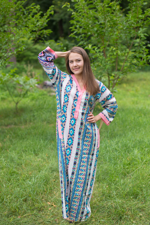 Off-White Gray Simply Elegant Style Caftan in Aztec Geometric Pattern