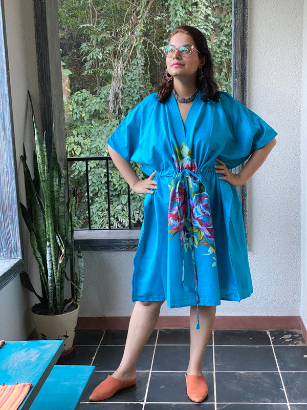 One Long Flower V-Neck, Knee Length, Cinched Waist Caftan