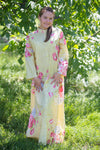 Light Yellow Charming Collars Style Caftan in Cabbage Roses Pattern