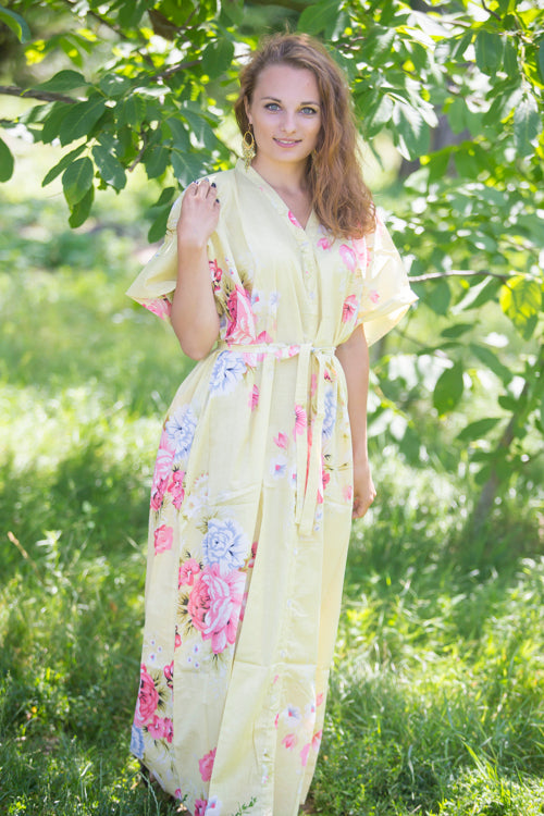 Light Yellow Best of both the worlds Style Caftan in Cabbage Roses Pattern