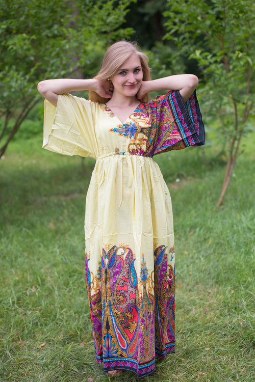 Light Yellow I Wanna Fly Style Caftan in Cheerful Paisleys Pattern