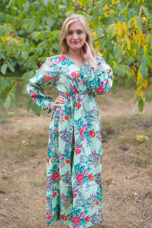 Mint Shape Me Pretty Style Caftan in Cute Bows Pattern