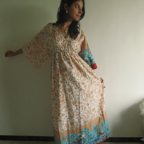 Offwhite Peach I Wanna Fly Style Caftan in Falling Leaves Pattern