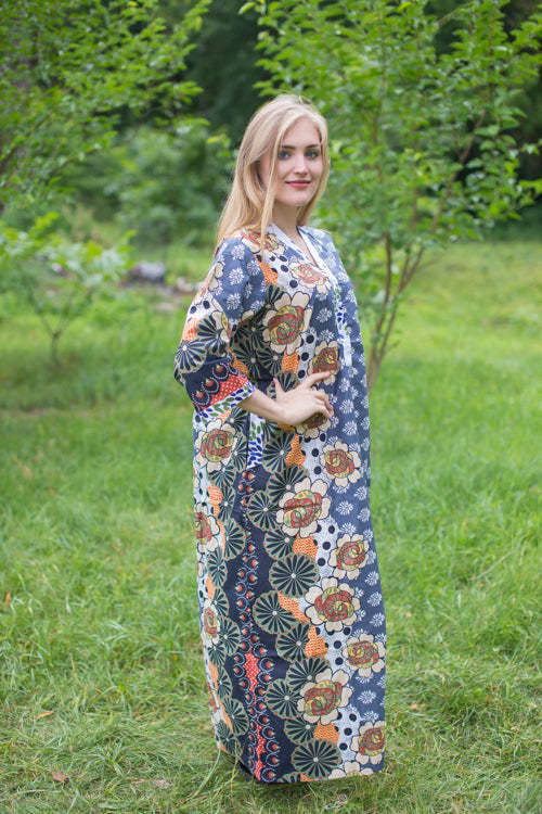 Gray Simply Elegant Style Caftan in Floral Bordered Pattern