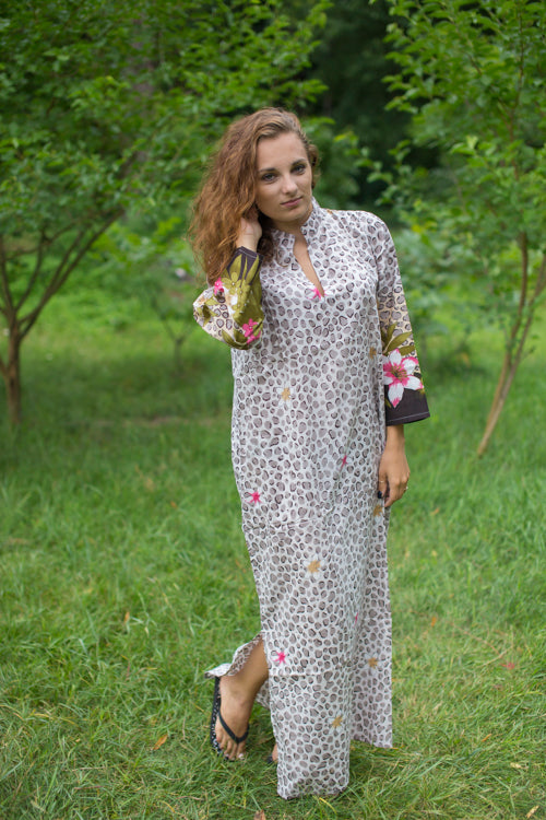 Off-White Dark Brown Mandarin On My Mind Style Caftan in Fun Leopard Pattern