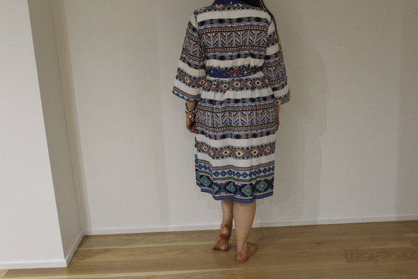 New *Wide In-Built Belt Robe* Aztec Knee Length Maternity Hospital Gown