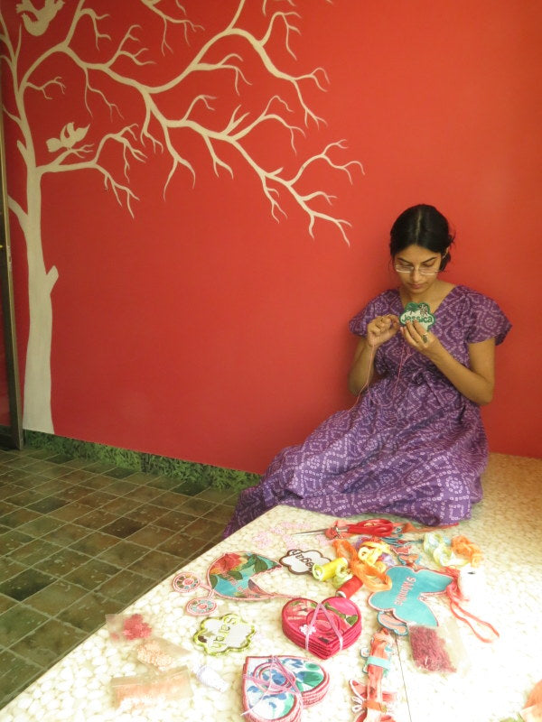 Baby Name Floral Emblems - Personalized Hangers