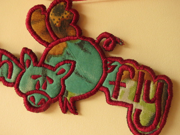 When Pigs Fly Custom Made Garland