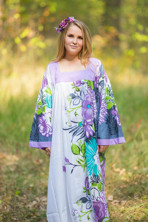 White Fire Maiden Style Caftan in Jungle of Flowers Pattern|White Fire Maiden Style Caftan in Jungle of Flowers Pattern|Jungle of Flowers
