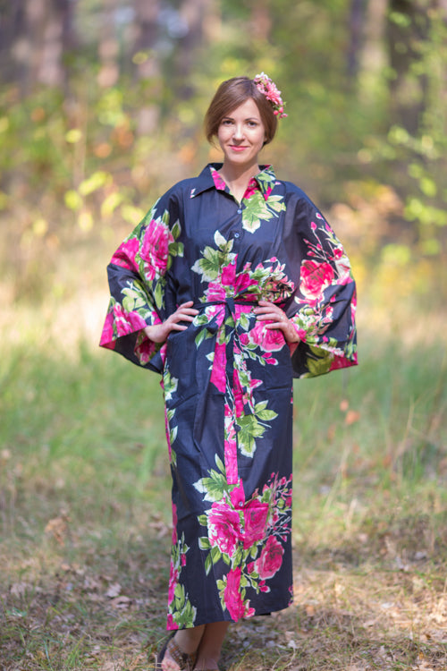 Black Oriental Delight Style Caftan in Large Fuchsia Floral Blossom Pattern