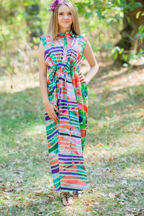 Coral Cool Summer Style Caftan in Peacock Plumage Pattern