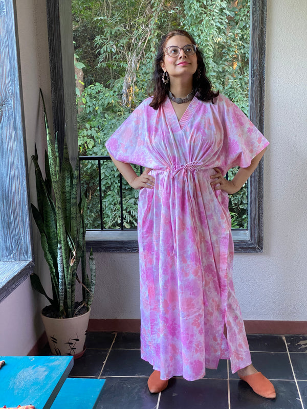 Ombre Fading Leaves V-Neck, Cinched Waist Ankle Length Caftan