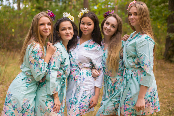 Blooming Flowers Pattern Bridesmaids Robes|Turquoise Blooming Flowers Pattern Bridesmaids Robes|Blooming Flowers Pattern Bridesmaids Robes