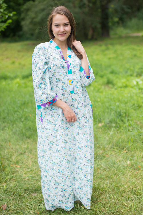 Light Blue Simply Elegant Style Caftan in Tiny Blossoms Pattern