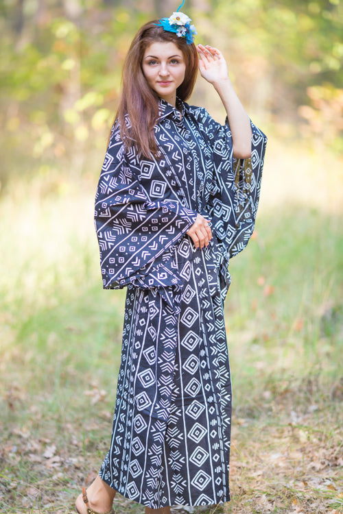 Black Oriental Delight Style Caftan in Tribal Aztec Pattern