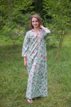 Mint Simply Elegant Style Caftan in Vintage Chic Floral Pattern