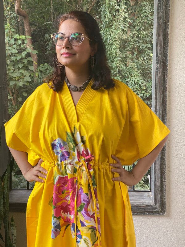 One Long Flower V-Neck, Knee Length, Cinched Waist Kaftan