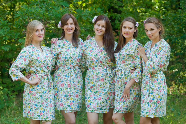 Happy Flowers Pattern Bridesmaids Robes|White Happy Flowers Pattern Bridesmaids Robes|Happy Flowers