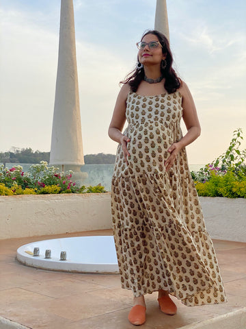 Ivory Gold Paisley Motif Hand-Block Tiered Maternity Spaghetti Dress