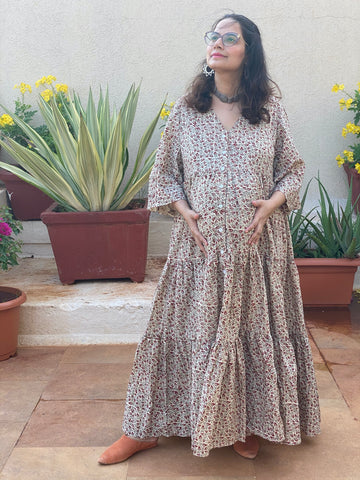 Ivory Red Tiny Leafy Motif Hand-Block Tiered Front Buttoned Maternity Dress