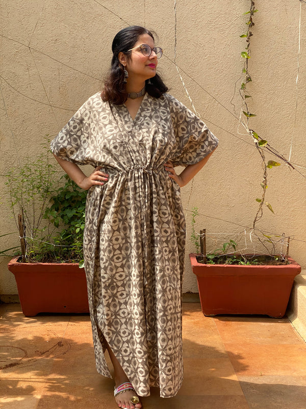 Gray Geometrical Motif Hand-Blocked Caftan with V-Neck, Cinched Waist and Available in both Knee and Ankle Length