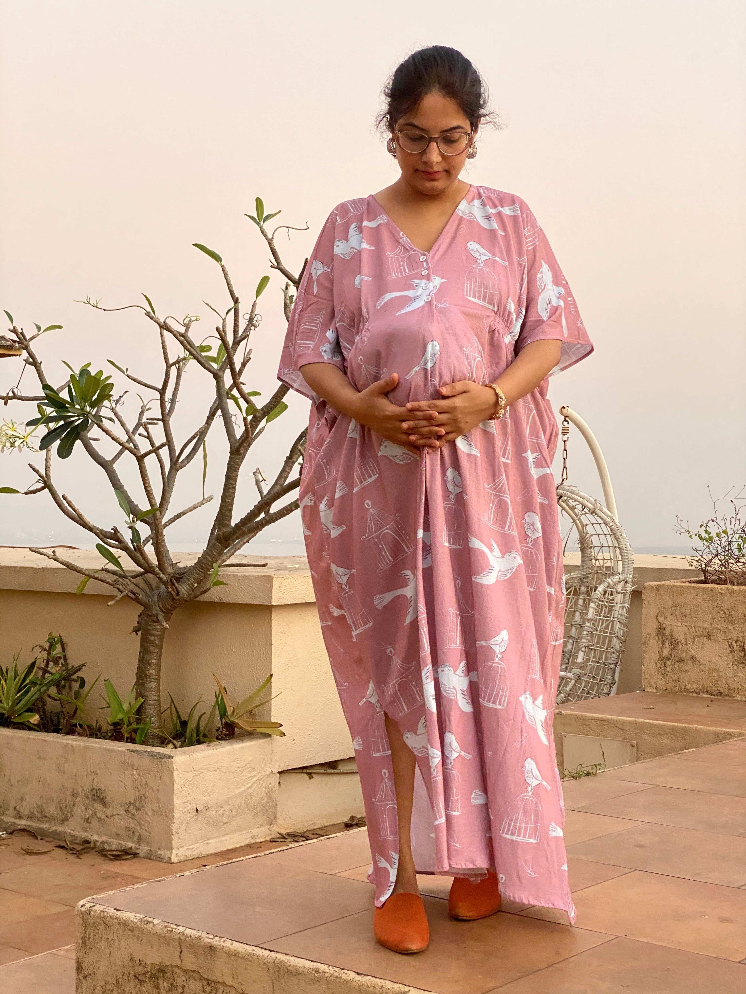 Rose gold Free Thinker Maternity "Stunningly Simple" Style Caftan | So | Laughing Cherries Rose gold Free Thinker Maternity "Stunningly Simple" Style Caftan | So | Laughing Cherries