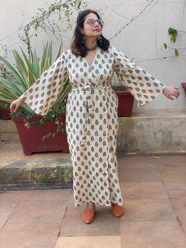 Ivory Floral Motif Hand Block Printed Kimono Robe | Available in both Knee and Ankle Length