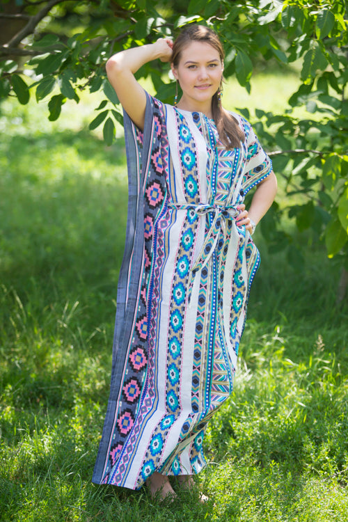 Gray Divinely Simple Style Caftan in Aztec Geometric Pattern