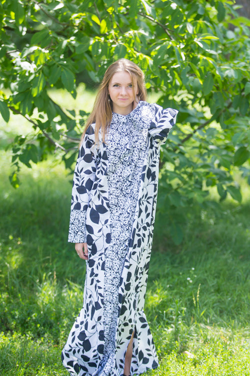 White Charming Collars Style Caftan in Classic White Black Pattern