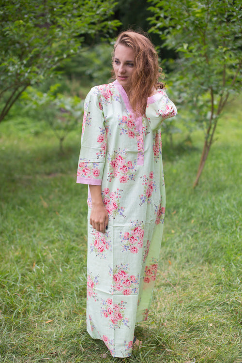 Mint Simply Elegant Style Caftan in Faded Flowers Pattern