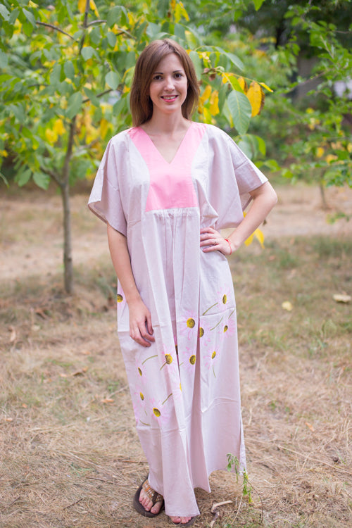 Champagne Flowing River Style Caftan in Falling Daisies Pattern