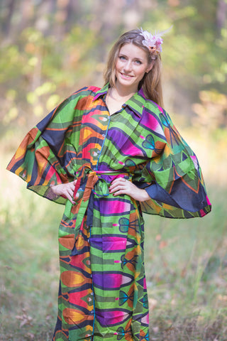 Green Oriental Delight Style Caftan in Glowing Flame Pattern