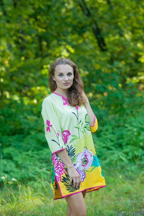 Light Yellow Sun and Sand Style Caftan in Jungle of Flowers Pattern