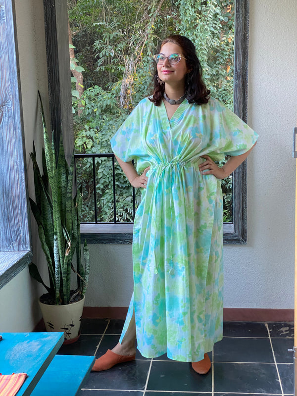 Ombre Fading Leaves V-Neck, Cinched Waist Ankle Length Caftan