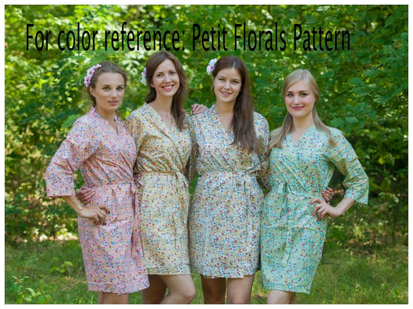 Mismatched Petit Floral Patterned Bridesmaids Robes in Soft Tones